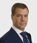 Медведев считает, что сельские школы необходимо сохранять