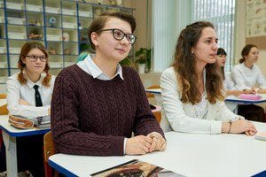 Иностранный язык исключён из числа обязательных предметов, по которым проводится государственная итоговая аттестация
